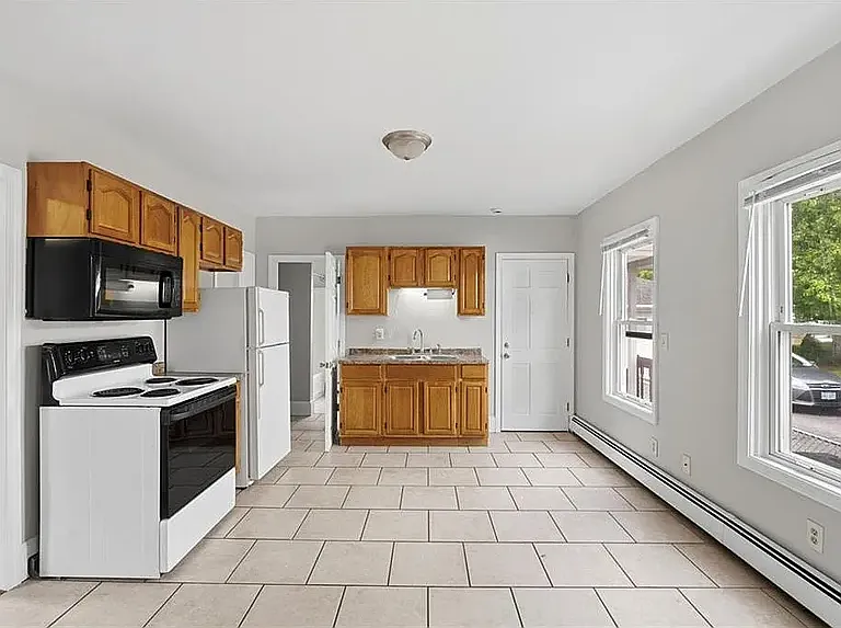 15 Jodoin St #1 — Photo 7