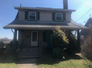 2020 Maple Ave NE, Canton, OH 44714