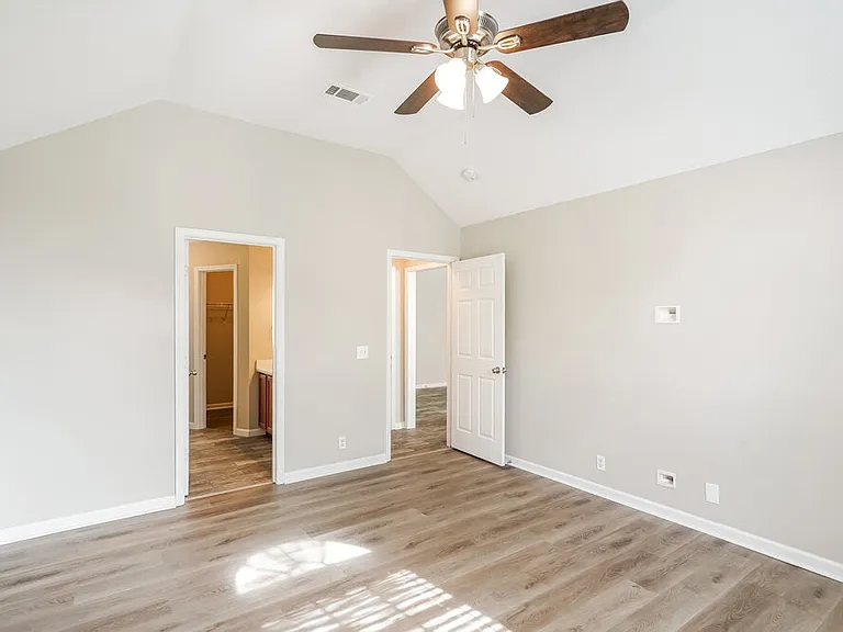 1312 S Hampton Ct — Photo 12