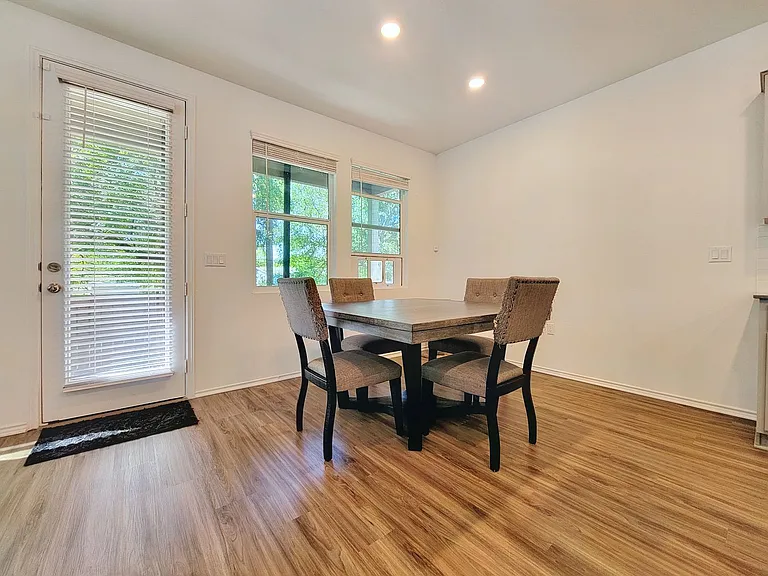 1111 Winnie Dr — Photo 10