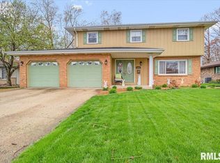 3225 Dorchester Dr, Springfield, IL 62704