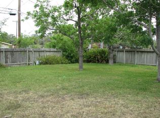 502 Pennington Dr, Corpus Christi, TX 78412
