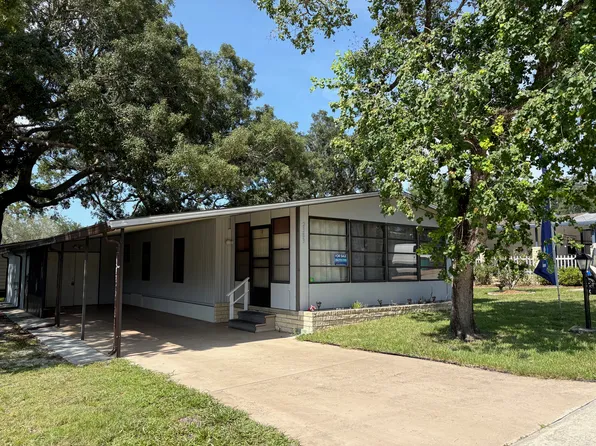 2383 Sandlewood Ln, Orange City, FL 32763