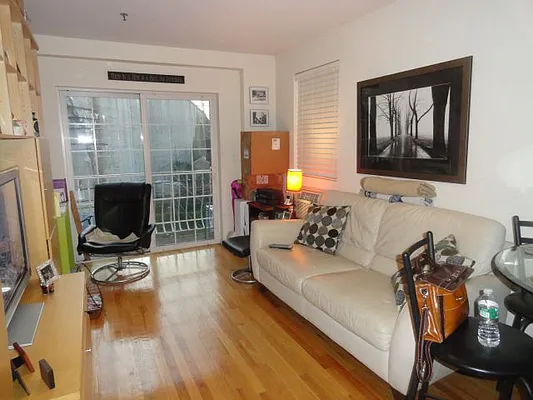 Rented by JAK Property Management | media 2