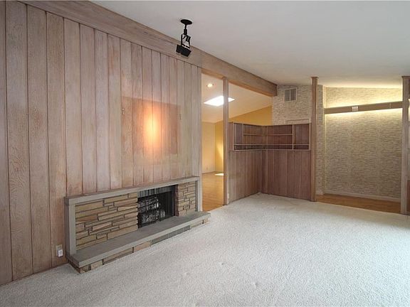 4th image of 8996 Lindbergh Blvd