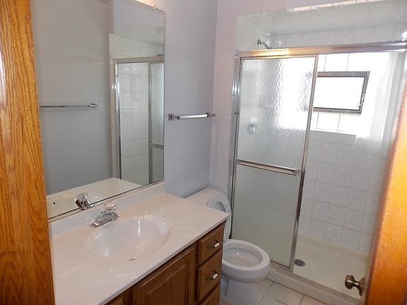 4th image of 5937 N Nagle Ave
