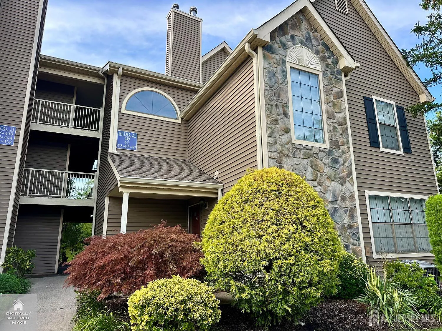 2 bed, 1.5 bath, 1086 sqft, $2,550 — Photo 2
