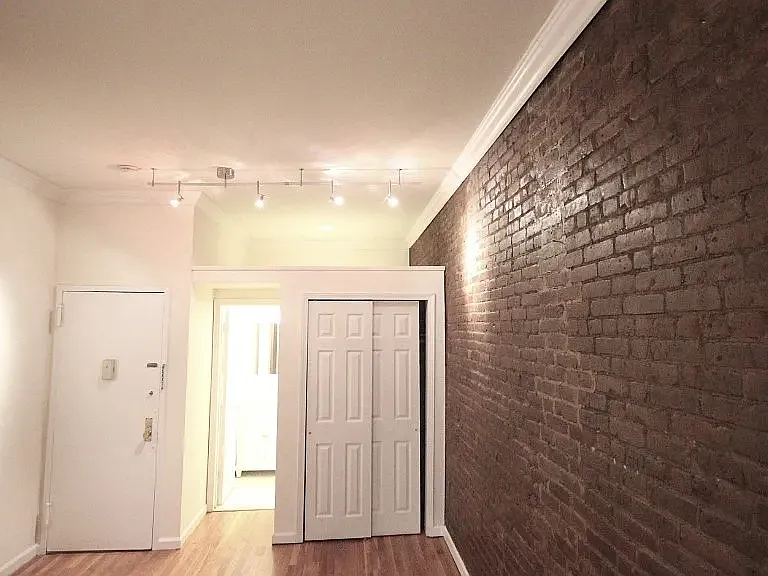 100 W 87th St #3A — Photo 5
