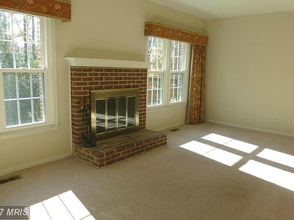 5th image of 8239 Clifton Farm Ct
