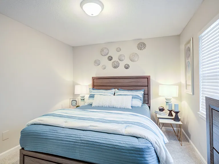 Thirty-One 32 Cypress — Photo 12