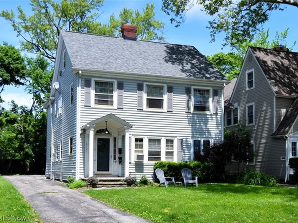18227 Winslow Rd, Shaker Heights, OH 44122