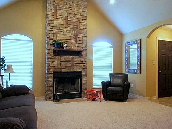 5th image of 3114 SW Hillstone Ave