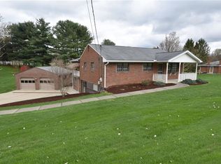 546 Springdale Rd, Eighty Four, PA 15330