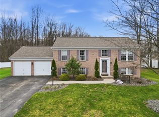 130 Neshannock Trails Dr, New Castle, PA 16105