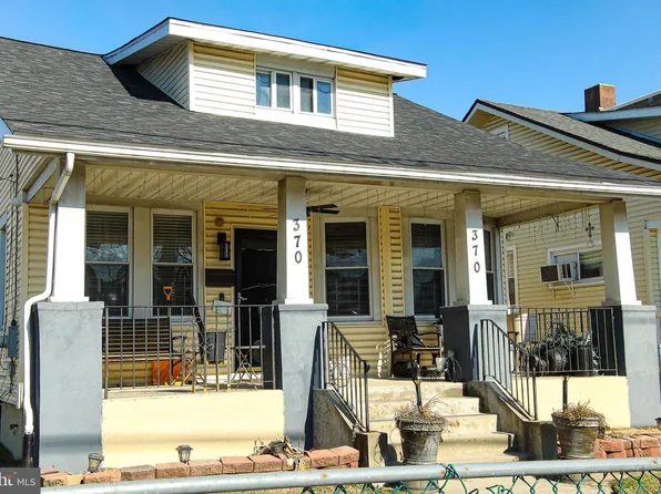 370 N 34th St, Camden, NJ 08105