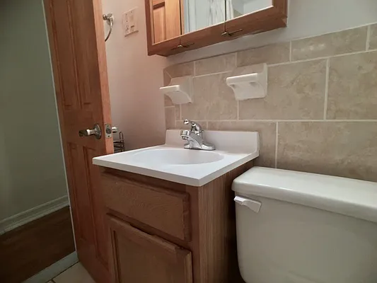 Rented by Sovereign Associates | media 9