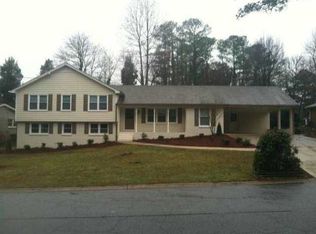 592 Wind Grove Rd, Marietta, GA 30067