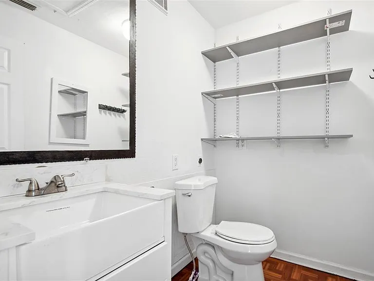3127 W Sligh Ave #204B — Photo 15