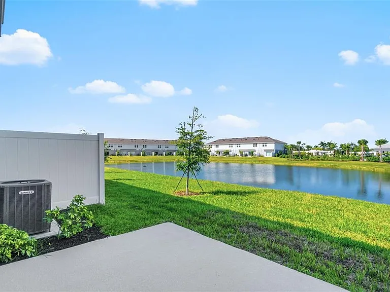 15125 Cuzcorro Ct — Photo 15