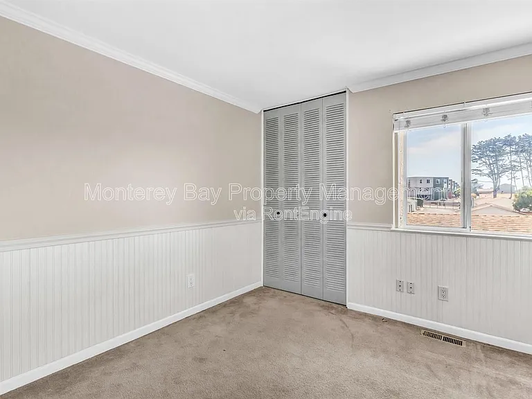 3137 Seacrest Ave #12 — Photo 19