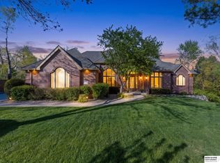 17108 R Cir, Omaha, NE 68135
