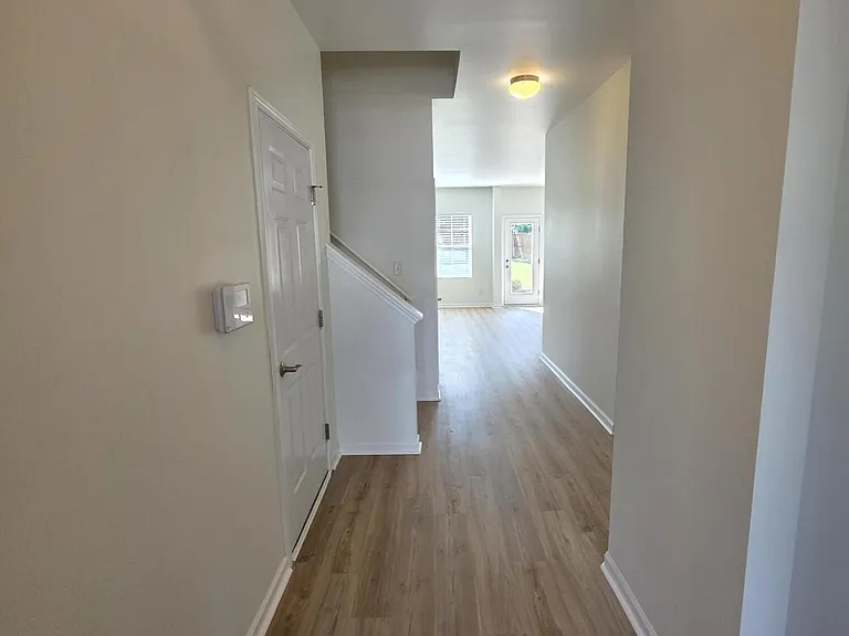 4209 Auburn Hills Dr — Photo 5
