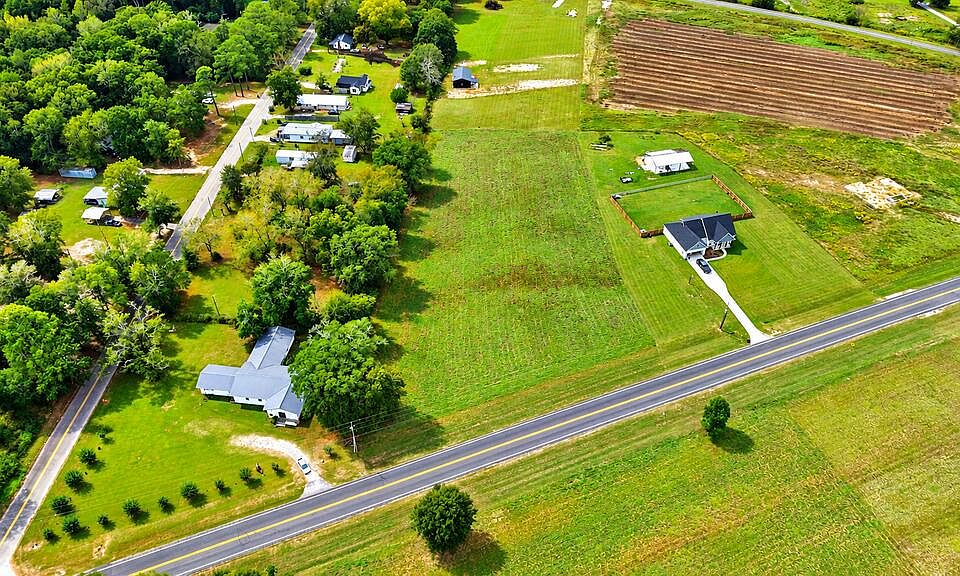 1st image of 1.91 S State Highway 103