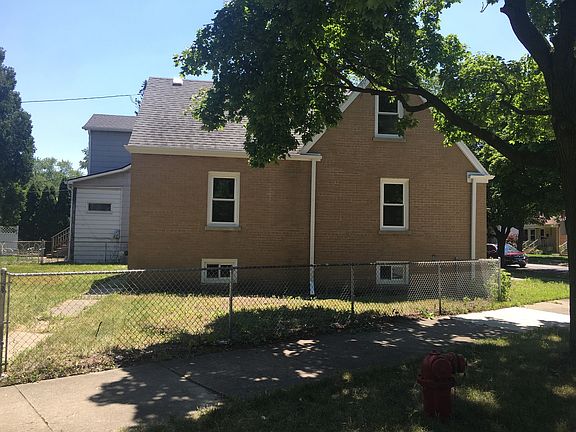 3rd image of 5247 N Latrobe Ave