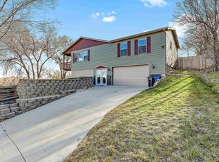 1231 Hill St, Rapid City, SD 57701