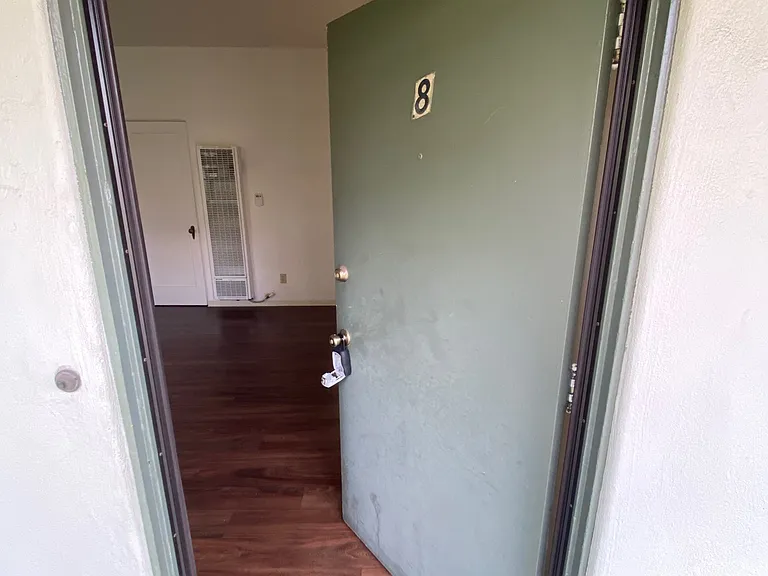 2254 5th Ave #8 — Photo 2