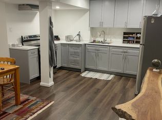 41 Royaledge Way #BASEMENT, Hamilton, ON L8B0H6