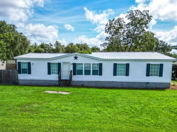 220 N Canal Dr, Port Saint Joe, FL 32456