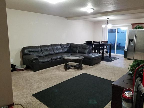 3rd image of 2078 N Cruze St