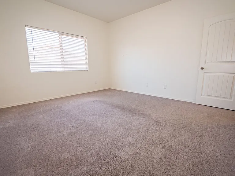 4223 Rocky Mountain Way — Photo 20