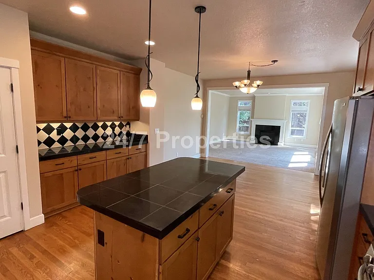 16225 SE Pinot Rd — Photo 10