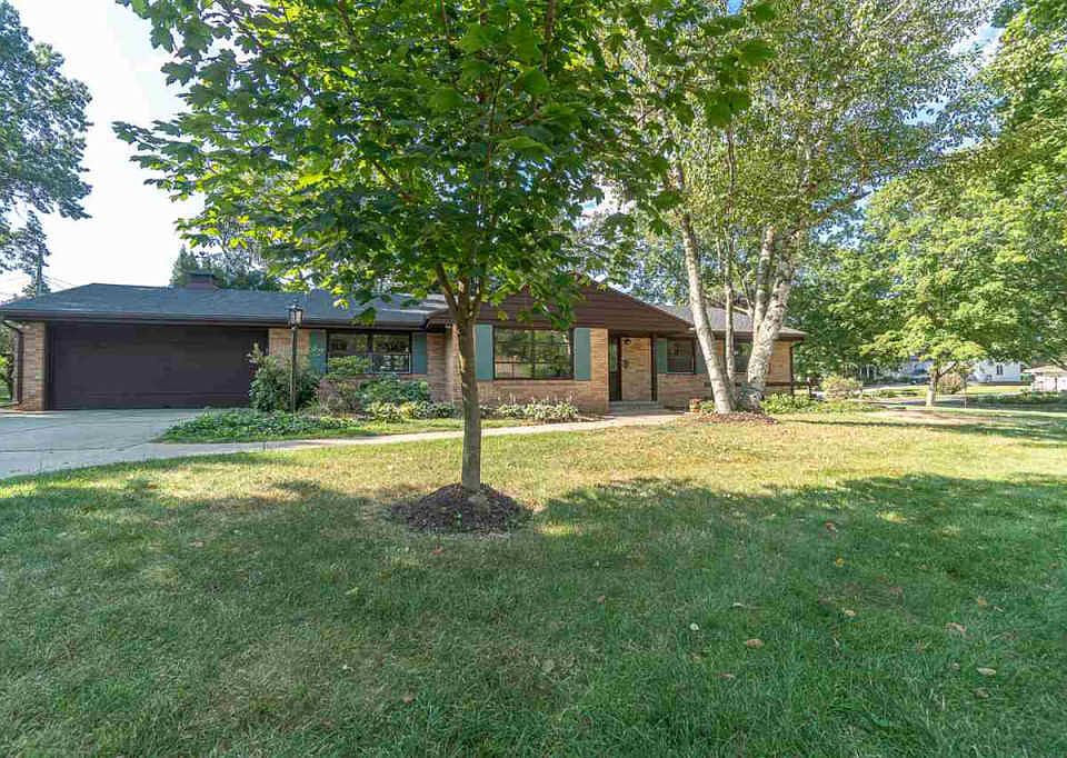 1st image of 5409 La Cumbre Ln