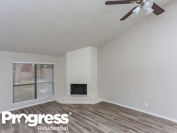 3rd image of 3721 Whitefern Dr