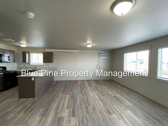 2nd image of 5850 Freedom Cir Unit 2