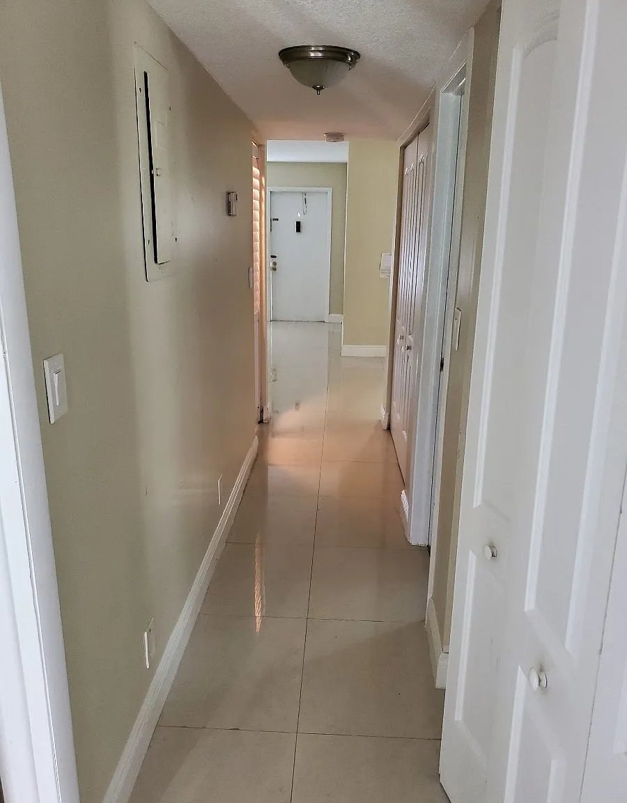2 bed, 1050 sqft, $2,000 — Photo 3