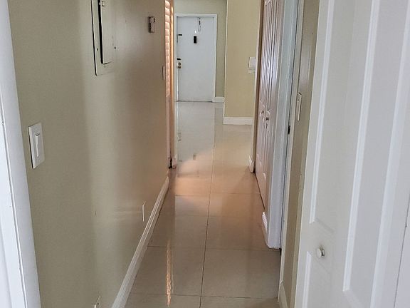3rd image of 581 N University Dr