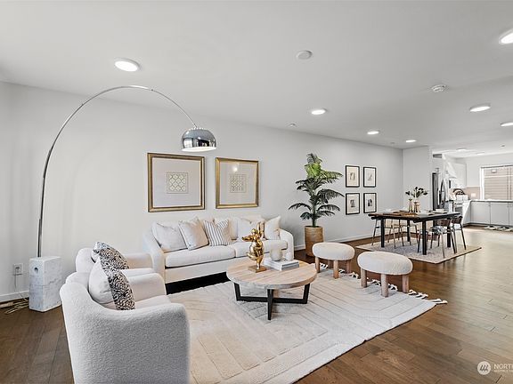 2nd image of 1429 158th Court NE