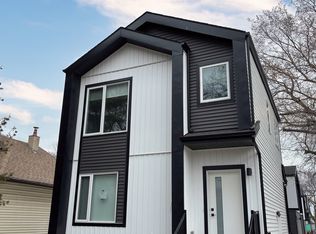 3 Bedroom, Edmonton, AB T5B 3C1