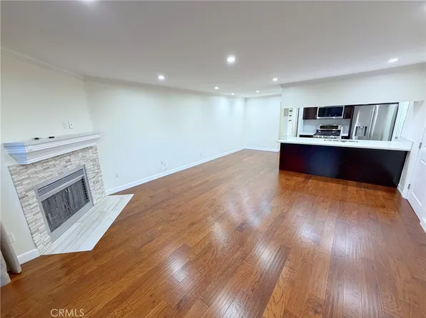 6665 Franklin Ave APT 6, Los Angeles, CA 90028