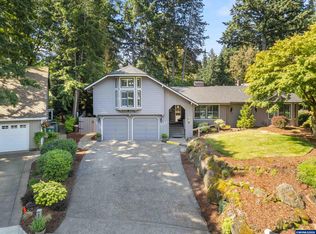 4886 Sage Hen Cir, Lake Oswego, OR