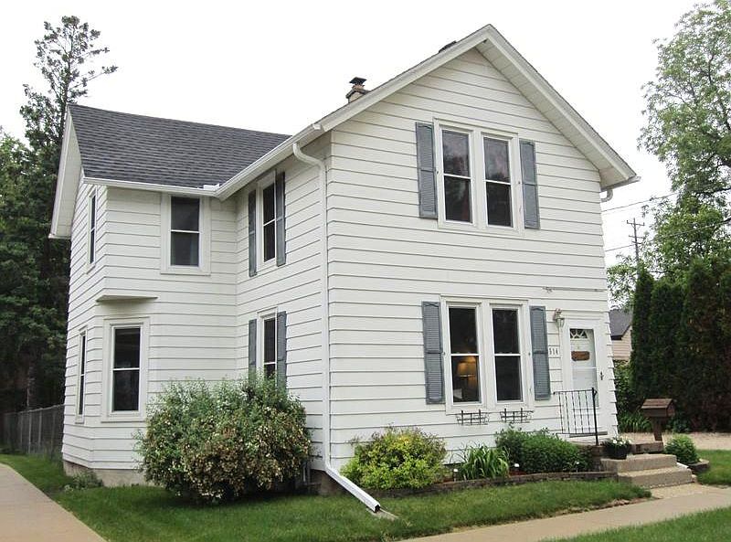 1st image of 514 Wood St