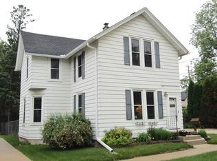 514 Wood St, Waukesha, WI 53186