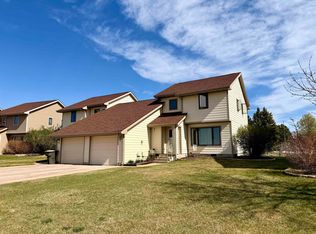 3A Statesboro Dr, Belle Fourche, SD 57717