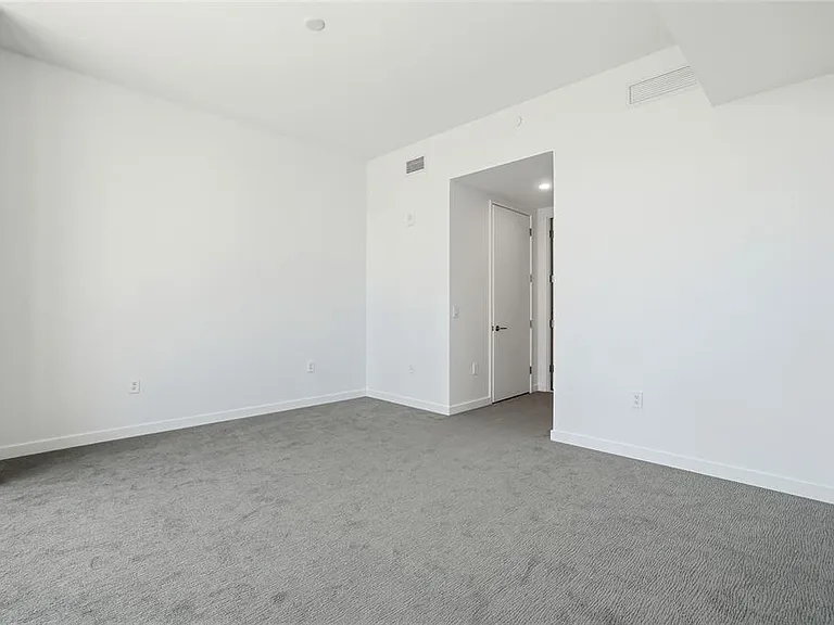 400 Central Ave #505 — Photo 23