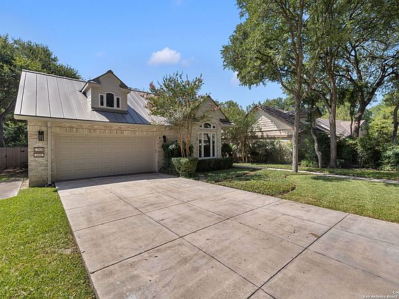 5th image of 2 Plum Ln