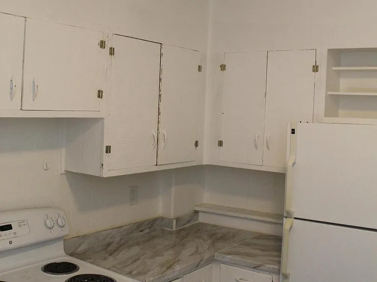 131 Ray St #1 — Photo 3